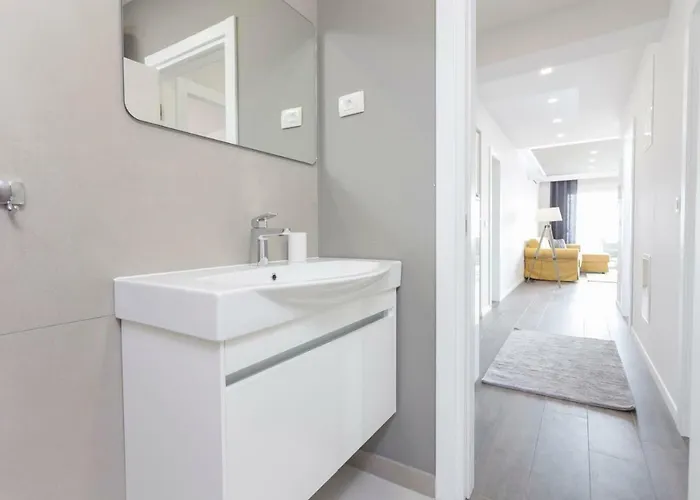 Luxury Stockholm -sea&city View * Makarska